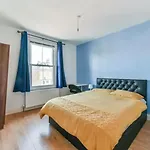 Amazing 4 Bed House In Kingston